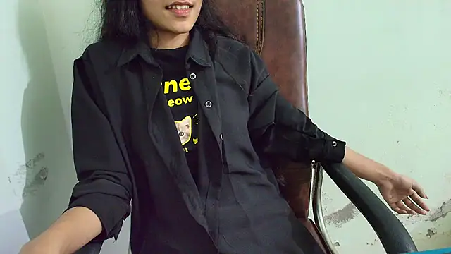 Srabontii online show from March 2025 12:47:01 AM