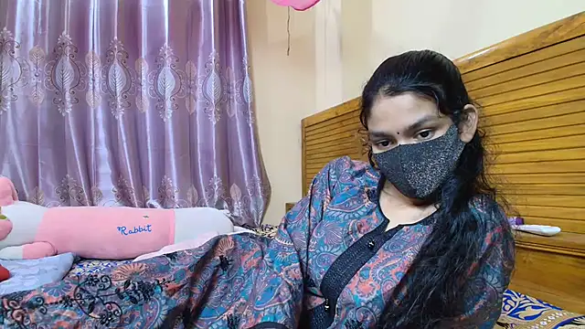 Srabontii online show from November 2025 11:25:01 AM