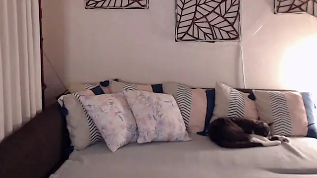 Snapshot of pepper_milf chatting on March 2025 04:01:01 PM pepper milf online show from March 2025 04:01:01 PM