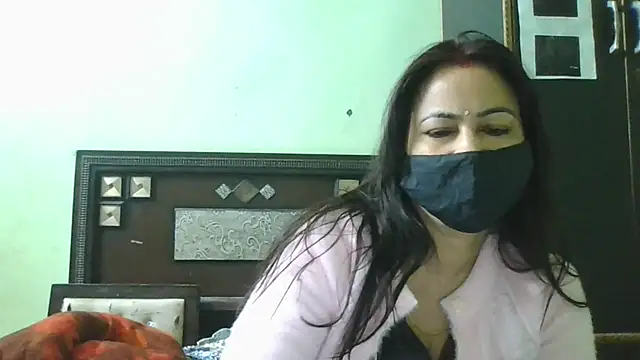 couplesuni online show from December 2025 03:44:02 AM