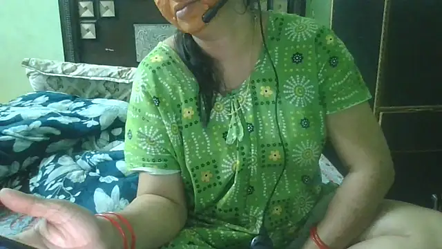 couplesuni online show from April 2026 03:09:02 AM