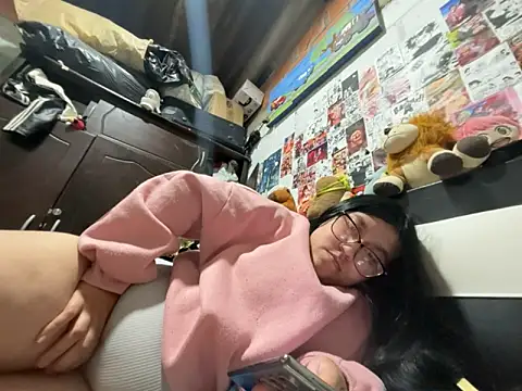 dafne19  online show from April 2026 04:13:02 AM