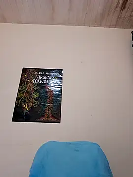 Snapshot of Zaralu_ chatting on April 2026 01:09:02 PM Zaralu online show from April 2026 01:09:02 PM