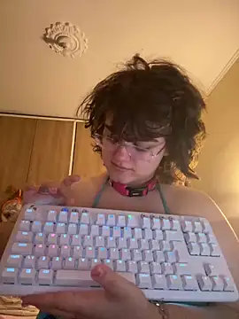 Snapshot of yudrayeb chatting on December 2024 04:39:01 AM yudrayeb online show from December 2024 04:39:01 AM