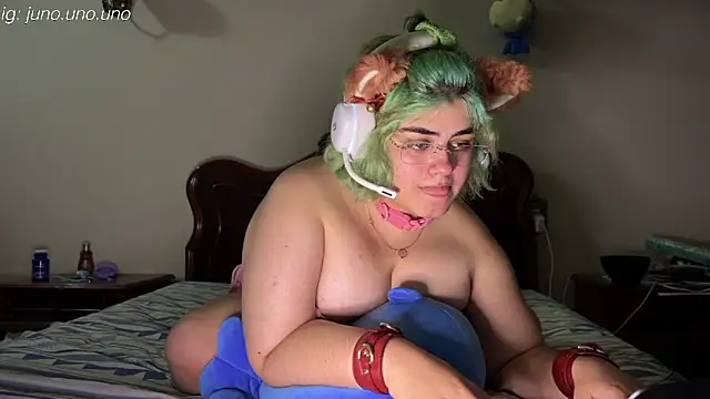 Snapshot of yudrayeb chatting on February 2025 06:17:02 AM yudrayeb online show from February 2025 06:17:02 AM