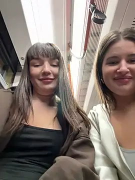 Sophie Avory online show from February 2025 06:59:01 PM