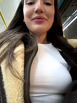 Sophie Avory online show from October 2025 09:13:01 PM