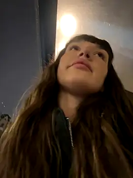 Sophie Avory online show from November 2025 09:04:02 PM