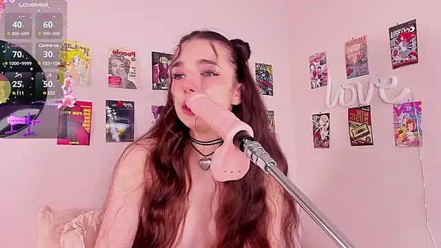 LosAlicee online show from December 2024 07:22:02 AM