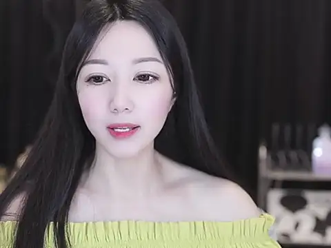 Nuyoah-77 online show from April 2026 06:07:02 AM