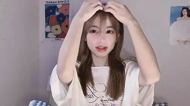 -Hottie online show from February 2026 04:07:02 PM