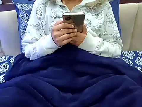 Snapshot of GoldnessAishu chatting on December 2024 04:37:01 PM GoldnessAishu online show from December 2024 04:37:01 PM