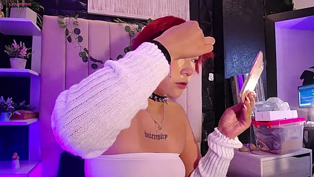 Mia Rinn online show from January 2025 02:00:02 PM