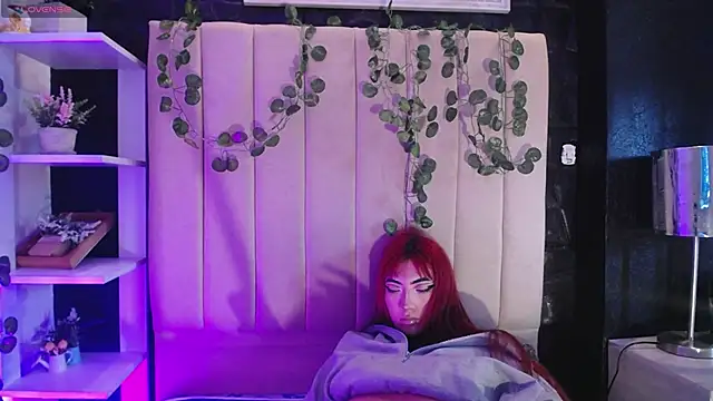 Mia Rinn online show from January 2025 04:01:01 PM