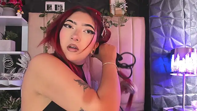 Mia Rinn online show from January 2026 02:54:02 PM