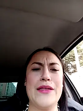 Lesly 10- online show from March 2025 10:21:02 PM