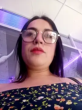 Lesly 10- online show from March 2025 09:59:01 PM