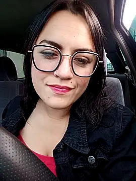 Lesly 10- online show from March 2025 05:21:01 PM