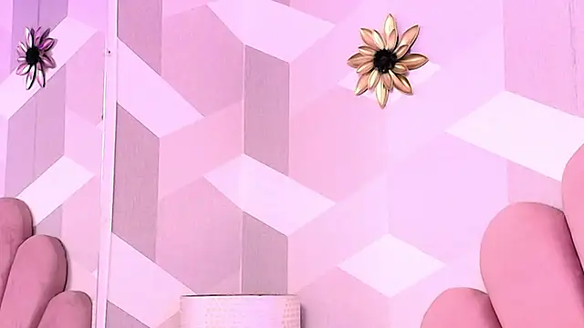 KylieMonnett online show from January 2026 07:59:01 PM