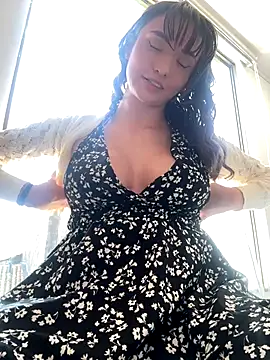 Snapshot of Daneshka1 chatting on November 2025 03:26:02 PM Daneshka1 online show from November 2025 03:26:02 PM