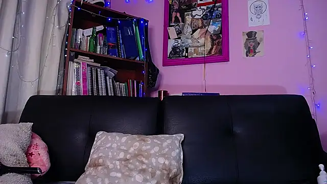 TalejaR online show from November 2025 11:21:02 PM