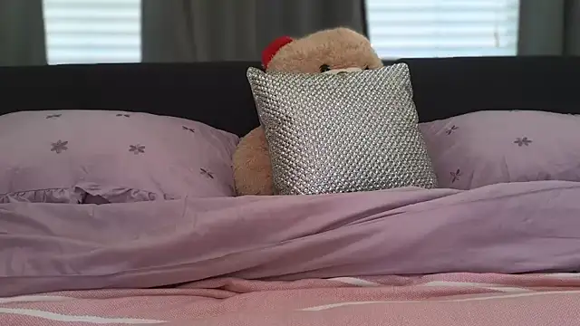 longislandprincess online show from March 2026 07:08:02 PM