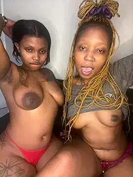 InkLady444 online show from November 2025 12:13:01 AM