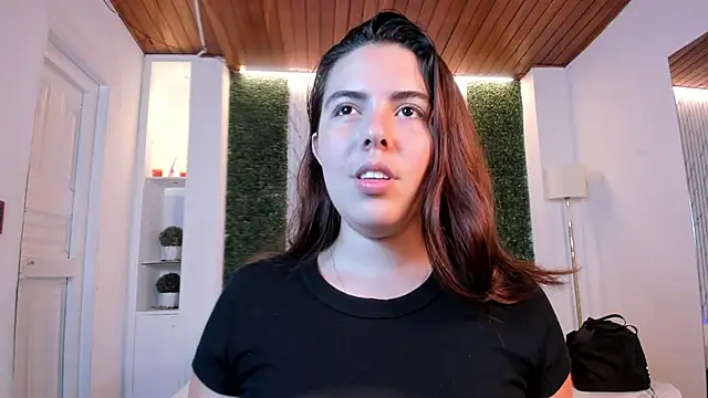 Lyssa Muller online show from October 2025 02:38:01 PM