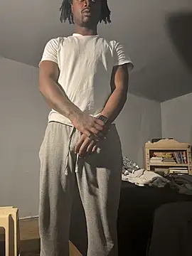 SluttyLyfe4L online show from April 2026 06:19:01 AM