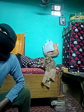 Snapshot of Lustyful_Couple chatting on January 2025 05:14:01 AM Lustyful Couple online show from January 2025 05:14:01 AM