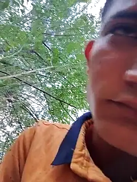 Snapshot of Valentinacuc chatting on September 2025 11:21:02 AM Valentinacuc online show from September 2025 11:21:02 AM