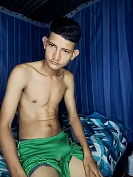 Snapshot of Valentinacuc chatting on September 2025 10:40:02 AM Valentinacuc online show from September 2025 10:40:02 AM