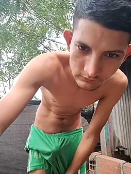 Snapshot of Valentinacuc chatting on September 2025 11:15:01 AM Valentinacuc online show from September 2025 11:15:01 AM