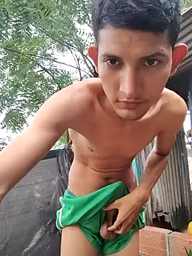 Snapshot of Valentinacuc chatting on October 2025 12:17:01 PM Valentinacuc online show from October 2025 12:17:01 PM