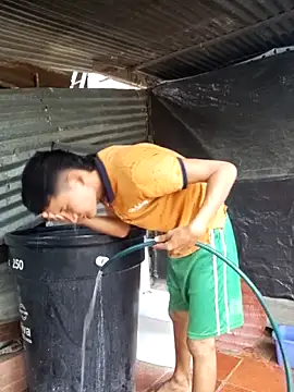 Snapshot of Valentinacuc chatting on November 2025 11:10:02 AM Valentinacuc online show from November 2025 11:10:02 AM