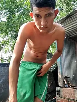 Snapshot of Valentinacuc chatting on January 2026 08:47:01 PM Valentinacuc online show from January 2026 08:47:01 PM