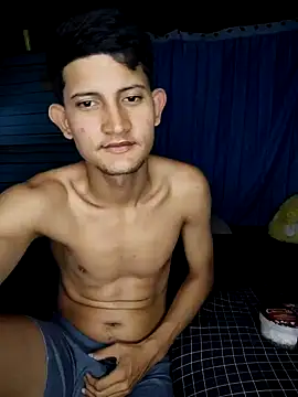 Snapshot of Valentinacuc chatting on February 2026 12:47:02 AM Valentinacuc online show from February 2026 12:47:02 AM