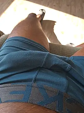 Snapshot of Keshuloveyou chatting on March 2025 08:43:02 PM Keshuloveyou online show from March 2025 08:43:02 PM