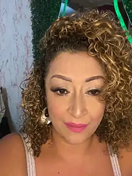 Katti Barrera online show from March 2026 11:53:02 PM