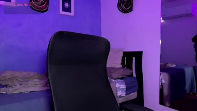 Snapshot of Xander_bonnet1 chatting on November 2025 01:57:02 PM Xander bonnet1 online show from November 2025 01:57:02 PM