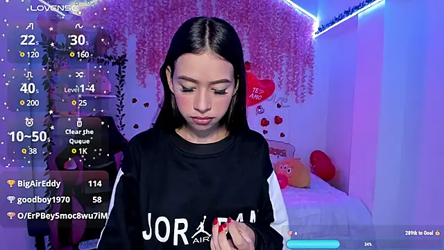 cat kitty18  online show from February 2025 07:50:02 PM