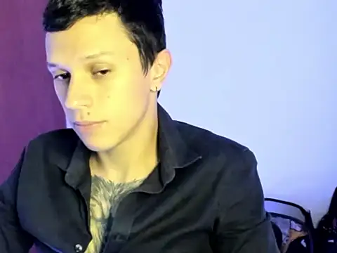 goodboy69l online show from March 2026 04:45:01 PM