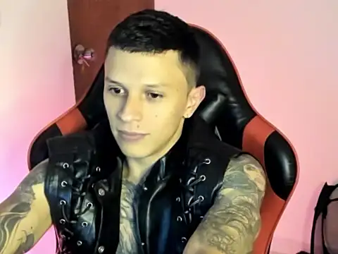 goodboy69l online show from April 2026 11:49:02 PM