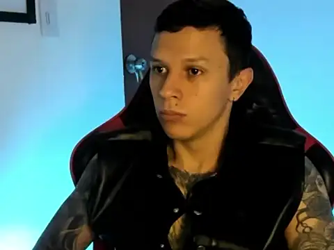 goodboy69l online show from July 2026 12:01:02 PM