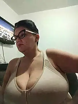 Madisonpalacio online show from July 2026 09:39:02 PM