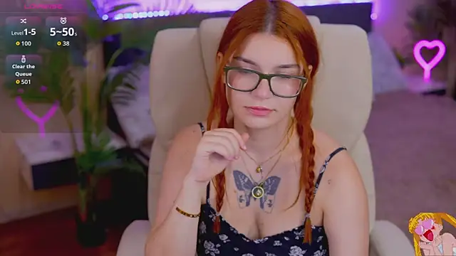 RedShinee online show from September 2025 06:04:02 AM