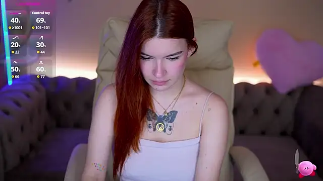 Snapshot of RedShinee chatting on February 2026 07:15:02 AM RedShinee online show from February 2026 07:15:02 AM