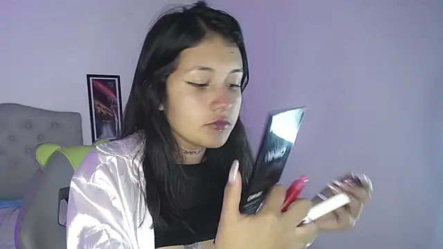 Snapshot of Nalaa_Sc chatting on January 2025 04:36:01 AM Nalaa Sc online show from January 2025 04:36:01 AM