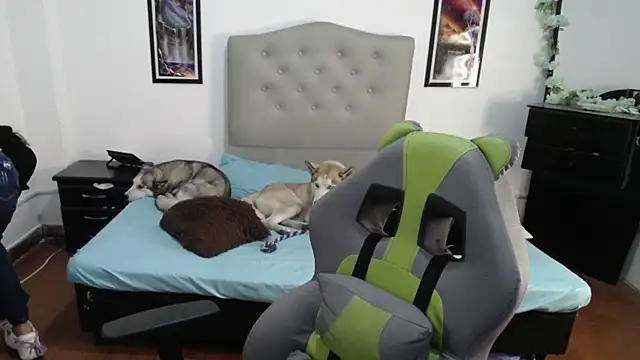 Snapshot of Nalaa_Sc chatting on March 2025 04:26:02 AM Nalaa Sc online show from March 2025 04:26:02 AM