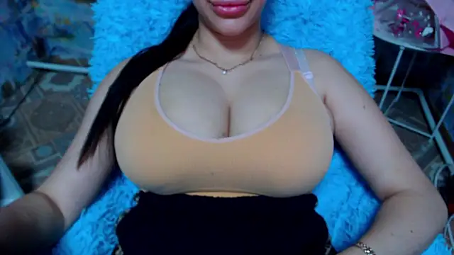 lovelyseu online show from November 2025 12:56:01 PM